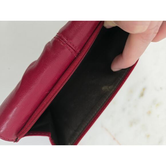 Coach Soho Soft Leather Pleated Trifold Wallet - Picture 3 of 5